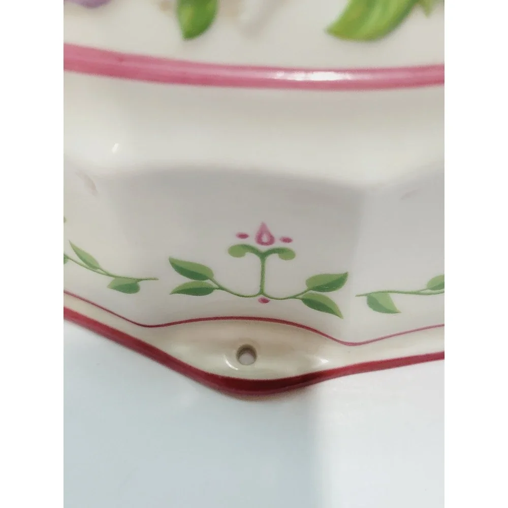 Franklin Mint Le Cordon Bleu Rabbit Jello Mold 1986 Ceramic White Pink Floral